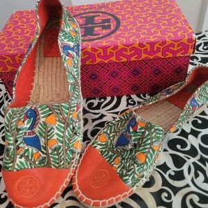 Tory burch espadrilles orange tropical pattern